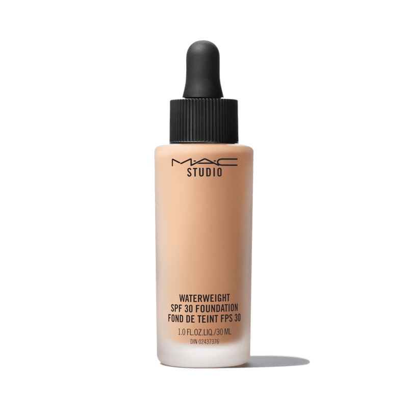 MAC Studio Waterweight Concealer